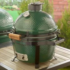 Charcoal Big Green Egg MiniMax Egg (Carrier Included)