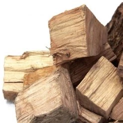 Fuels Big Green Egg Premium Kiln Dried Wood Chunks